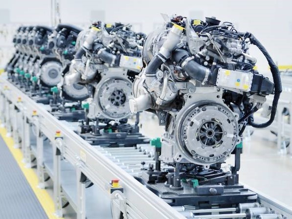 OEM vs ODM Engine Parts Manufacturing: Which Model Fits Your Business?